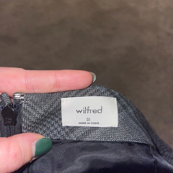 Aritzia Plaid Mini Skirt - Picture 3 of 3